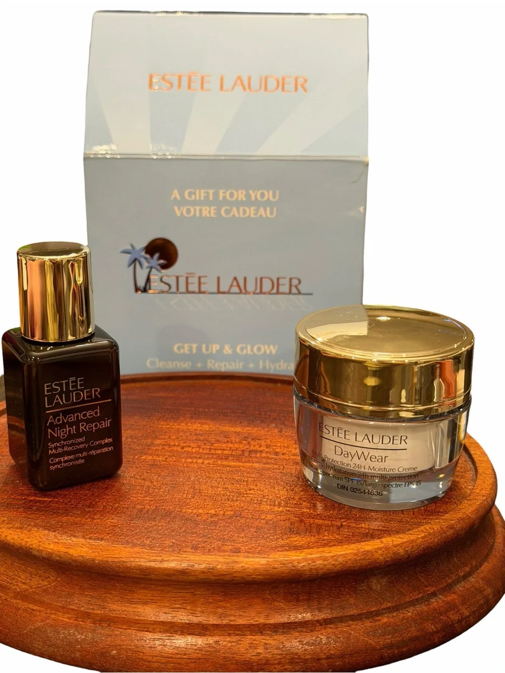 Estée Lauder Get Up & Glow Skincare Set Day & Night Moisture Crème Night Repair - Picture 7 of 8